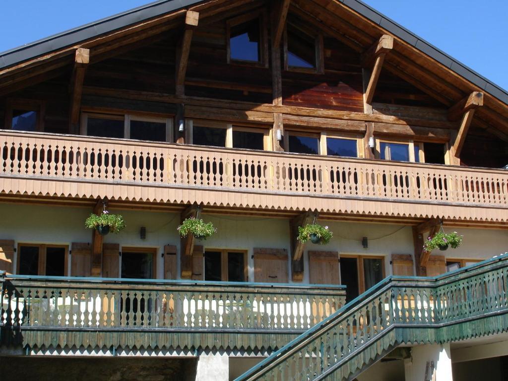 La Ferme Du Chateau Abondance 외부 사진